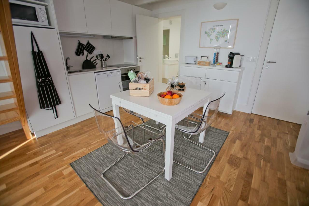 Moon House-Santa Catarina Apartman Porto Kültér fotó